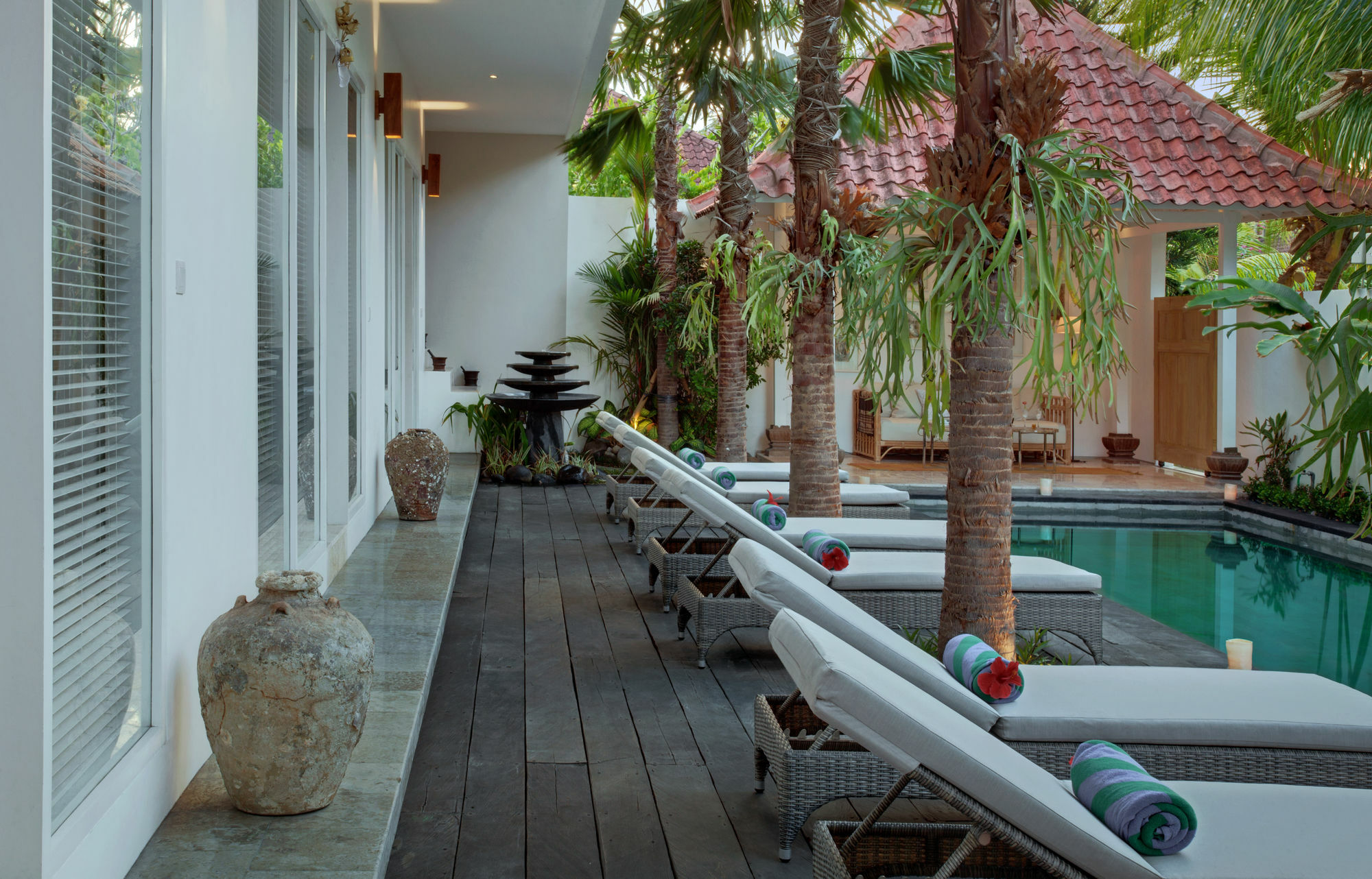 Room & Vespa 4 Seminyak Exteriör bild